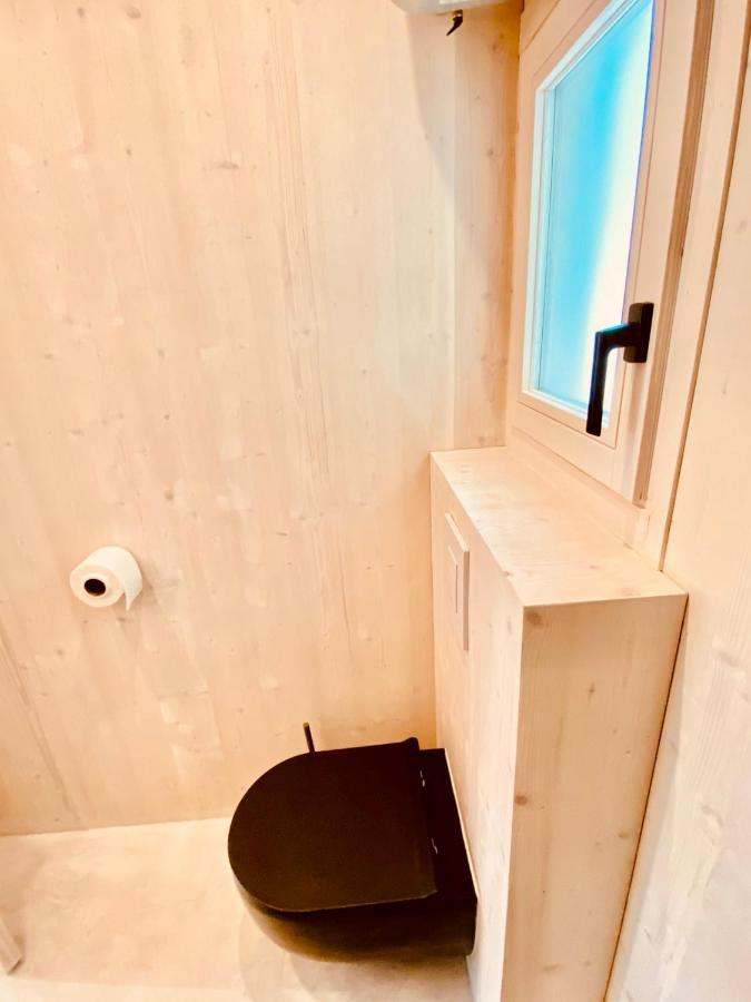 Buqez Eco Resort - Beach Villa 28 - Directly By Beach دراغ المظهر الخارجي الصورة